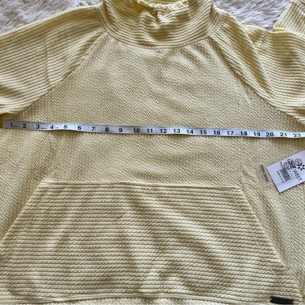 NWT Nine West Active Mock Turtleneck Long Sleeve Lightweight Shirt Women L - Picture 8 of 9